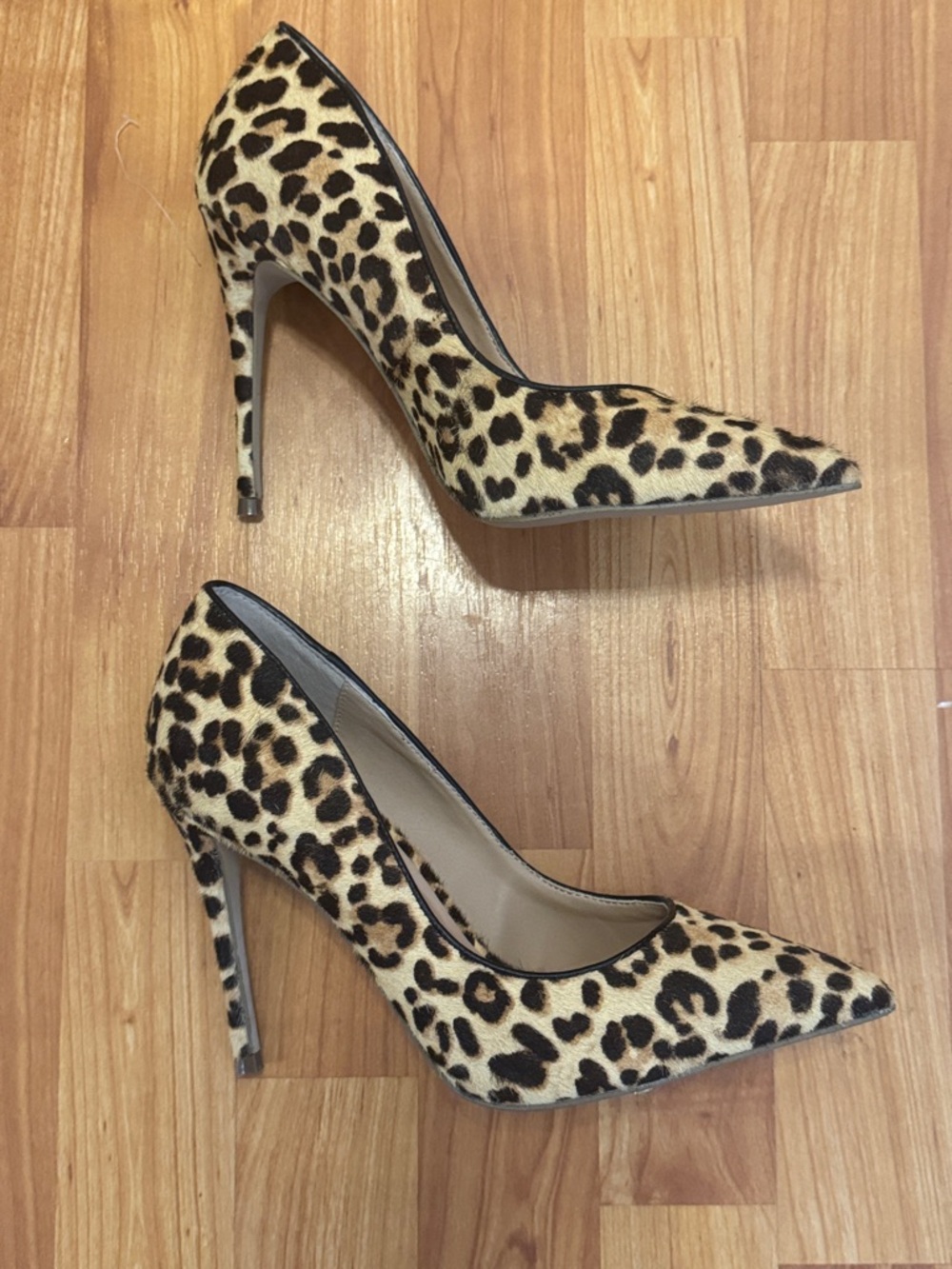 Steve Madden Daisie leopard print haircalf pumps 9 NEW - Picture 5 of 11